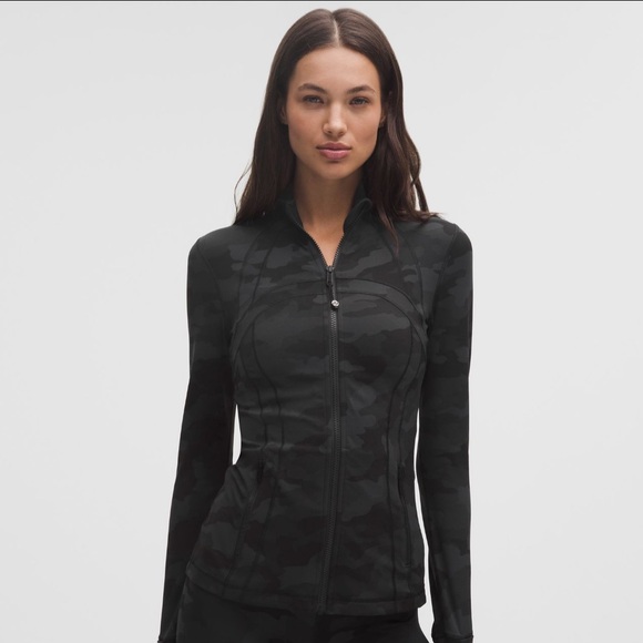 Lululemon Nulu Define Jacket - Picture 1 of 3
